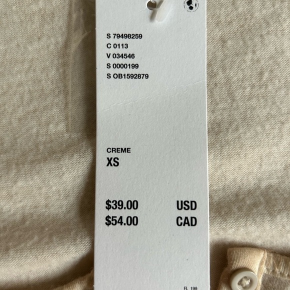 Urban Outfitters out from under cropped long sleeve - Picture 3 of 3